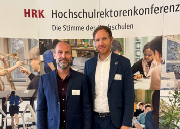 adh bei HRK-Mitgliederversammlung in Weimar vertreten