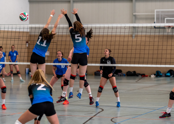 DHM Volleyball: WG Köln triumphiert bei Endrunde in Rostock