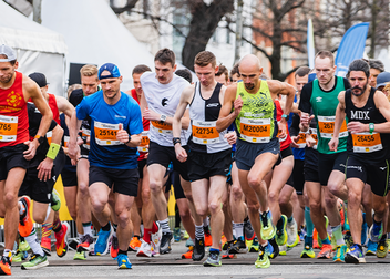 Sport am Wochenende: DHM (Halb)Marathon & Futsal 2024 
