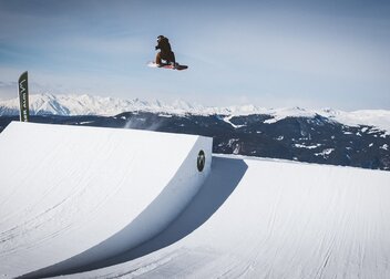 Aus Südhessen über Österreich nach Sibirien: Melina Merkhoffer ist eine von zwei Snowboarderinnen, die in Russland auftrumpfen wollen