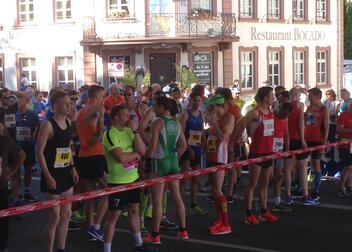 5. Deutsche Hochschulmeisterschaft Marathon in Mainz „Vom Hörsaal auf die Laufbahn“