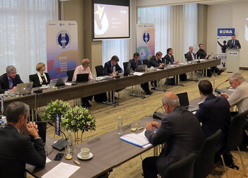 Der adh bei der EUSA Sitzung des Exekutivkomitees in Tartu