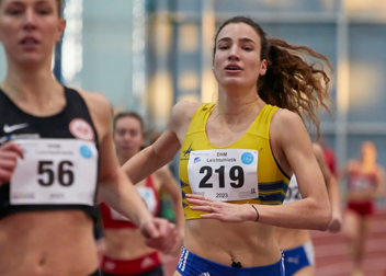 Spitzensport & Studium: Leichtathletin Lara Tortell im Video-Portrait