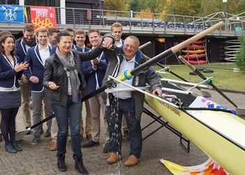 „Immer eine Handbreit Wasser unter’m Kiel“ – der Ruderachter der RWTH Aachen ist getauft