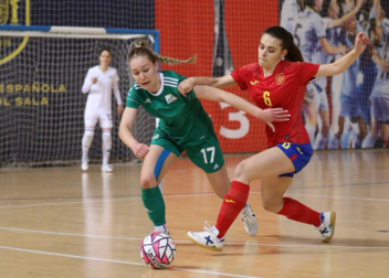 Futsal-Frauen sammeln Erfolge und Erfahrung bei Länderspielreise nach Spanien