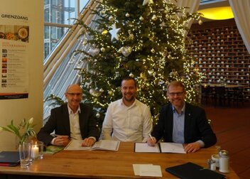adh und Stiftung SICHERHEIT IM SPORT unterschreiben Kooperationsvertrag