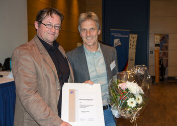 Bernd Lange neues adh-Ehrenmitglied