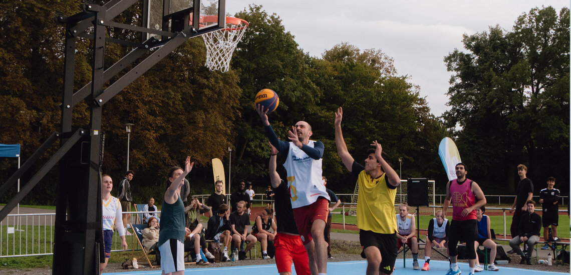 Eröffnung des 3x3-Courts © Carsten Seidler – Zentrum für Hochschulsport Hannover Eröffnung des 3x3-Courts © Carsten Seidler – Zentrum für Hochschulsport Hannover