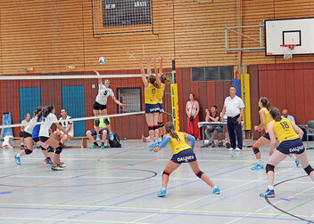 Baggern und Pritschen auf höchstem Niveau bei der DHM Volleyball