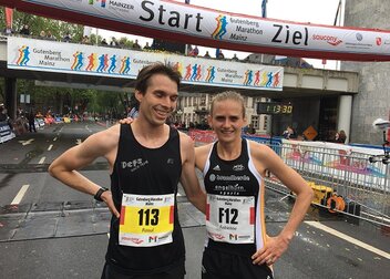 DHM Marathon/Halbmarathon: Bestleistungen im Regen