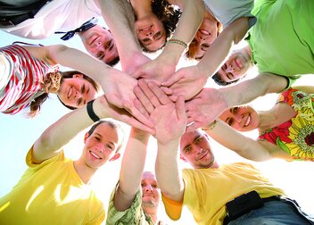 Vertreterinnen und Vertreter des Länderrats im Vorstand und den adh-Gremien bestätigt