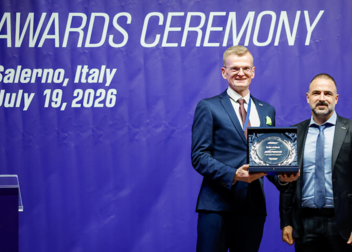 adh als aktivster Hochschulsportverband Europas ausgezeichnet – Jörg Förster mit EUSA Order of Merit geehrt