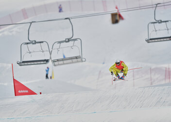 29. Winter-Universiade Krasnojarsk: Florian Wilmsmann rast im Skicross zu Bronze │ Tim Siegmund 28ter im Slalom │ Ann-Cathrin Uhl 34te im 15km-Massenstart