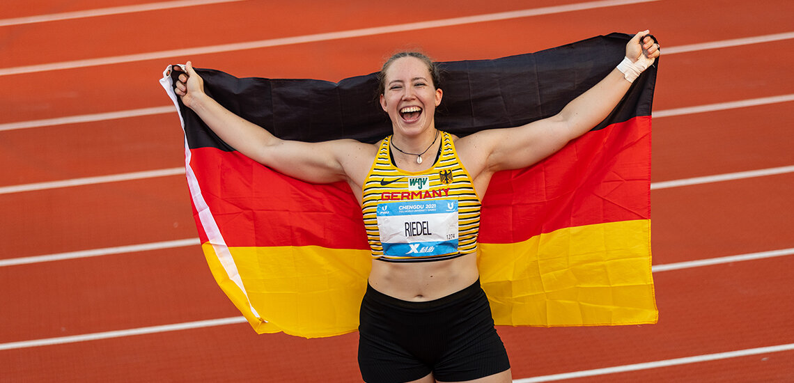 Jubel über Bronze bei Lea Riedl