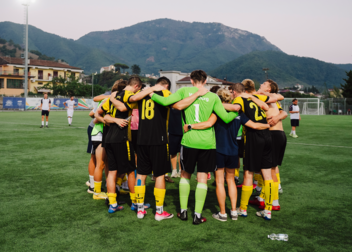EUSA Games 2026: Finale im Tennis & Fußball – weitere Medaille im Badminton sicher