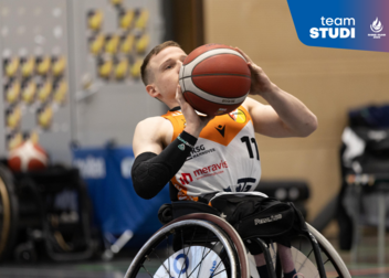 Korbjäger im Rampenlicht: Basketball-Teams auf der Road to Rhine-Ruhr 2025