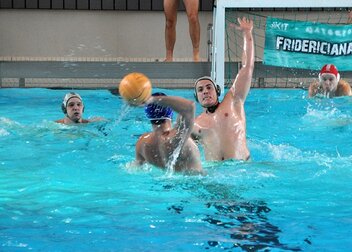 WG Köln siegt bei der dritten adh-Open Wasserball
