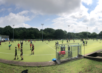 DHM Rückschlagspiele an der DSHS Köln – riesiger Zuspruch bei Teilnehmenden und Publikum