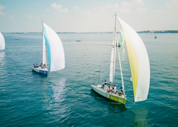 Wenig Wind bei WUC Segeln 2024: Deutsches Team auf Rang neun