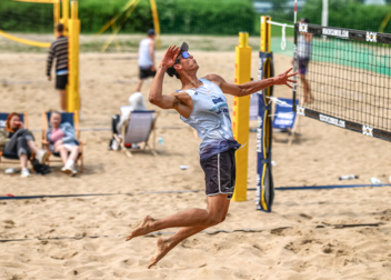 DHM Beachvolleyball 2025: Uni Rostock und WG München jubeln über Titel