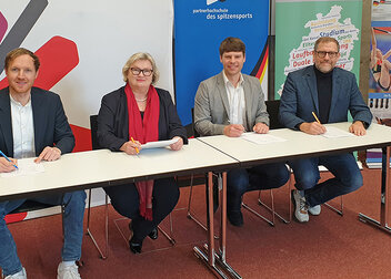 Spitzensport an der Hochschule RheinMain: Kooperation um Olympiastützpunkt Rheinland-Pfalz/Saarland erweitert