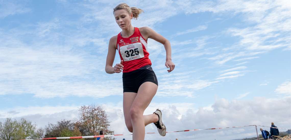 adh plant Entsendungen zu 18 World University Championships