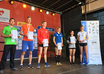 DHM Marathon/Halbmarathon: Zu warm für Bestzeiten